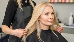 Qué longitud de pelo rejuvenece 10-15 años y cuál suma edad: consejos para mujeres mayores de 50